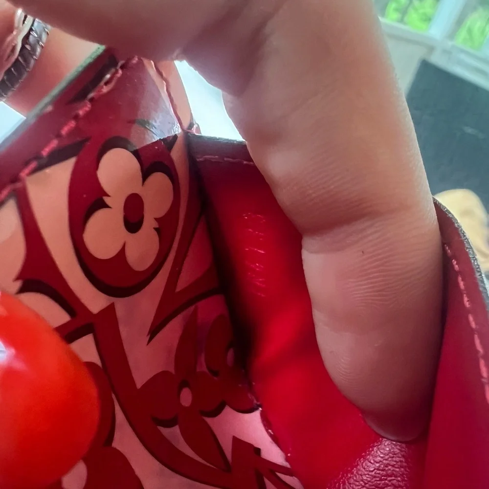 Louis Vuitton Sweet Sarah Vernis Wallet - Picture 11 of 12